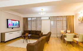 Central Comfort Place L