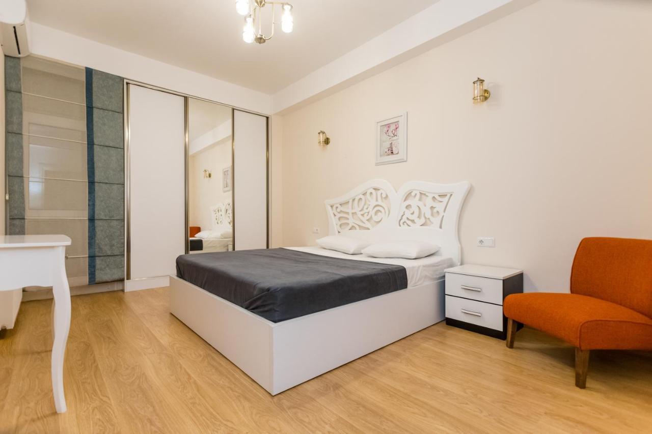 Central Comfort Place L Тбилиси Экстерьер фото