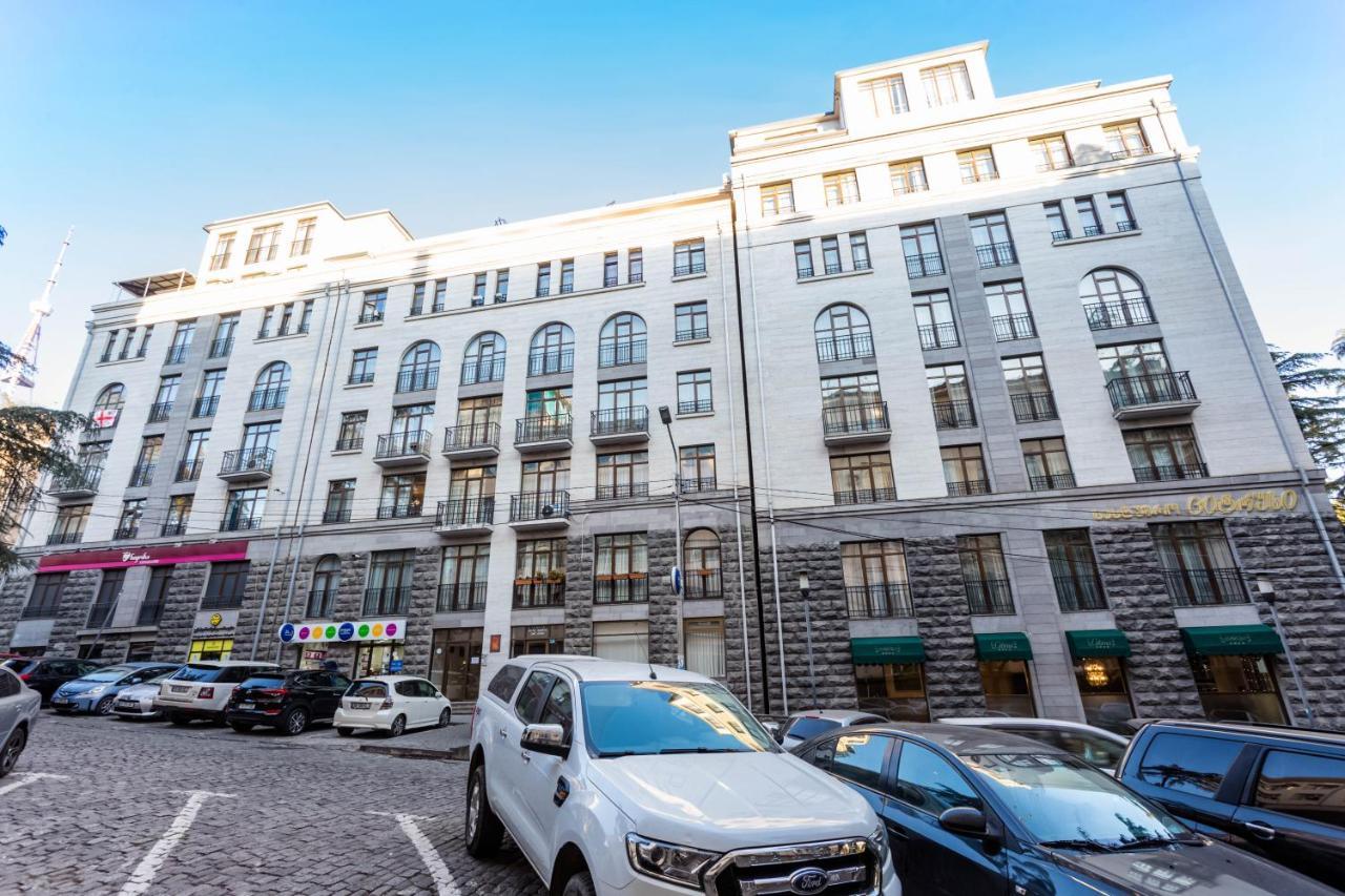 Central Comfort Place L Тбилиси Экстерьер фото
