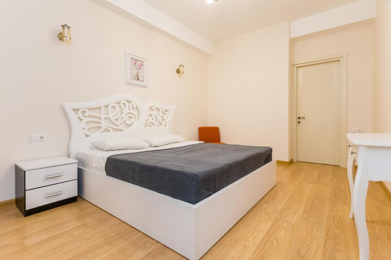 Central Comfort Place L Тбилиси Экстерьер фото