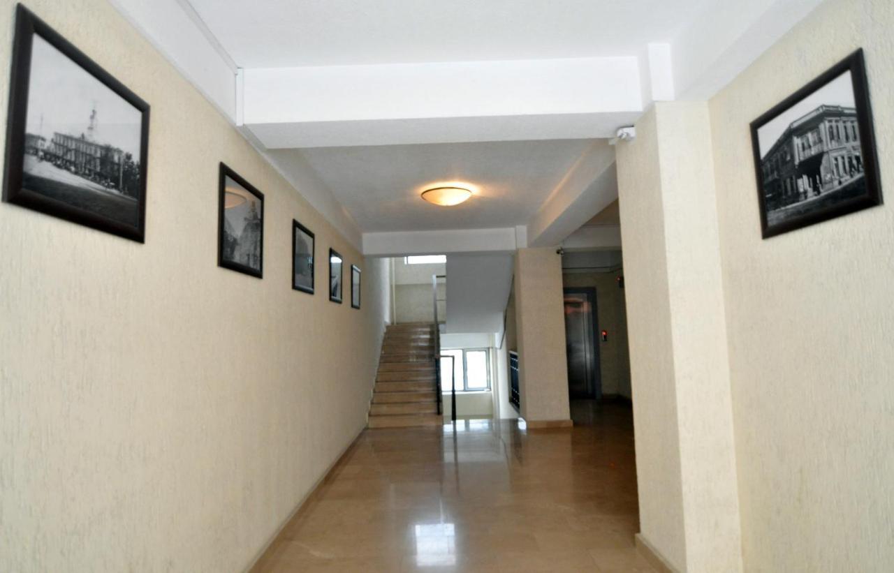 Central Comfort Place L Тбилиси Экстерьер фото